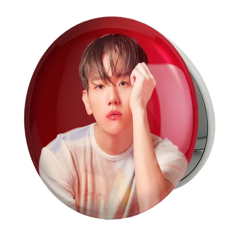 آینه جیبی خندالو طرح بکهیون گروه اکسو EXO مدل تاشو کد 13621 