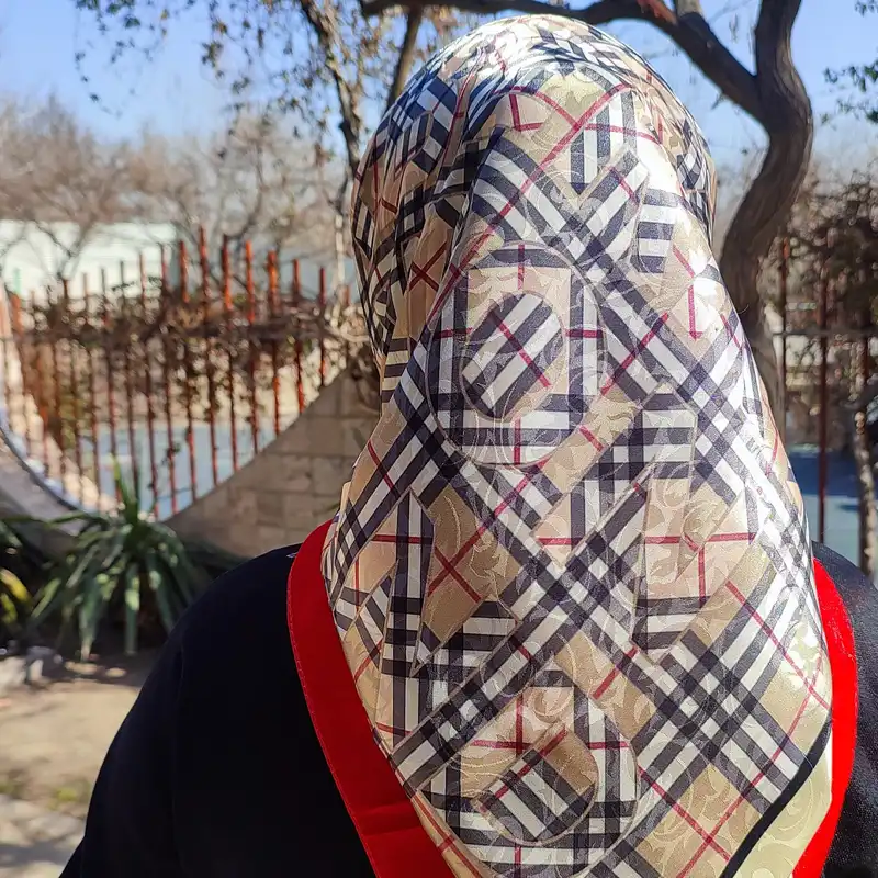 روسری زنانه مدل ساتن کد 134