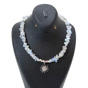 گردنبند دست ساز زنانه مدل اُپال خورشید