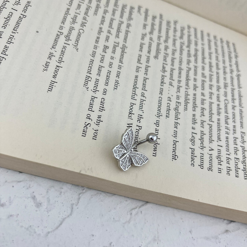 پیرسینگ ناف زنانه مدل پروانه کد P4633 پیرسینگ ناف زنانه مدل پروانه کد P4633