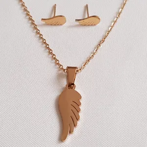 نیم ست زنانه مدل بال فرشته 3299