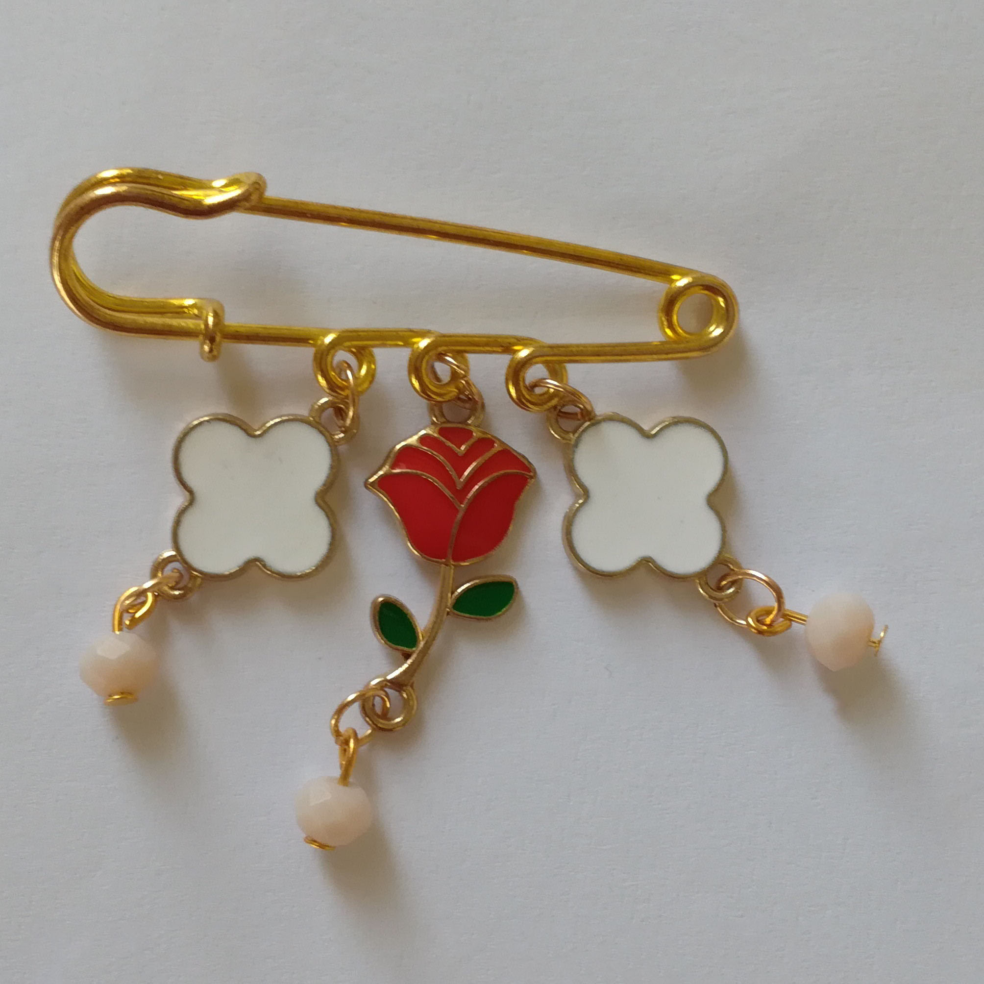 سنجاق سینه زنانه طرح گل مدل 001