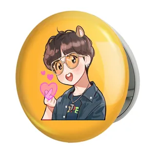 آینه جیبی خندالو طرح جی هوپ J Hope  تهیونگ و جونگ کوک مدل تاشو کد 18875 