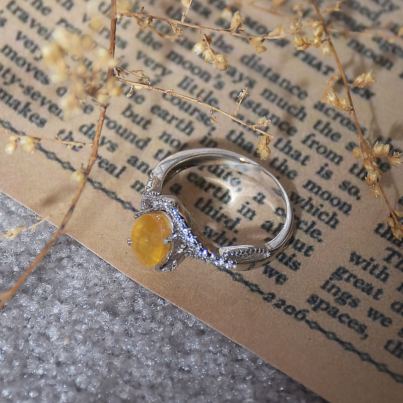 انگشتر نقره زنانه نقره جات لطفی مدل یاقوت کد ANZR01E09 انگشتر نقره زنانه نقره جات لطفی مدل یاقوت کد ANZR01E09