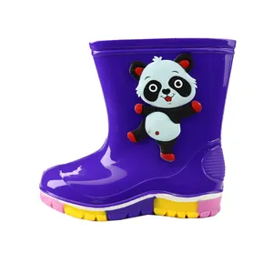 چکمه پسرانه مدل پاندا کد 214