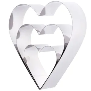 کاتر شیرینی پزی طرح قلب کد Eli-2 مجموعه 3 عددی