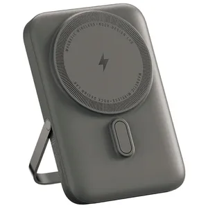 پاوربانک راک مدل  Magsafe p20 ظرفیت ۱۰۰۰۰میلی آمپر ساعت
