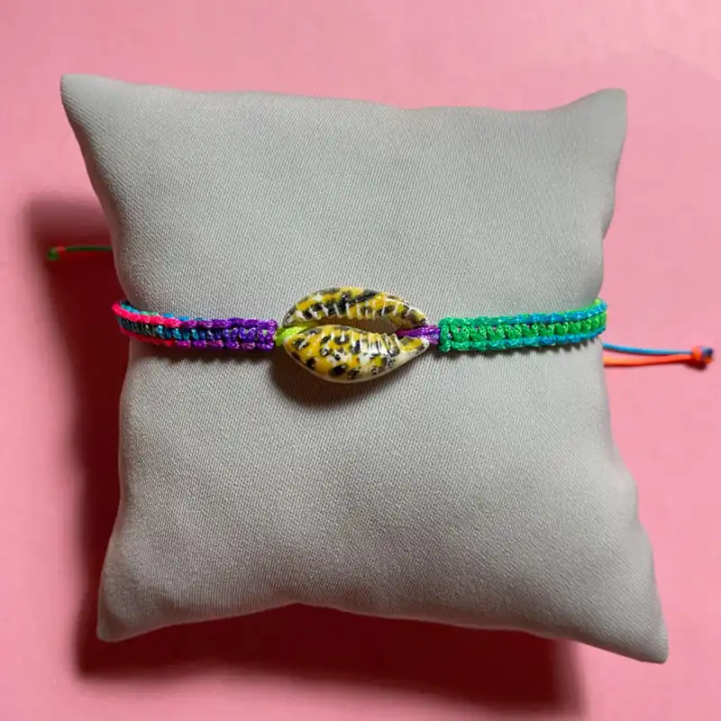 پابند زنانه مدل گوش ماهی