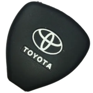  کاور ریموت و سوییچ خودرو یونیورس اکسسوری مدل UNIVERSE-SI-TOYOTA-CAMRY-RAV4 برای کمری راو چهار