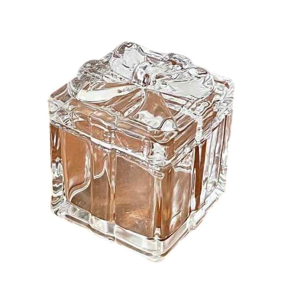 قندان طرح پاپیون مدل نقلی مربع کد 1369n 3 قندان طرح پاپیون مدل نقلی مربع کد 1369n 3