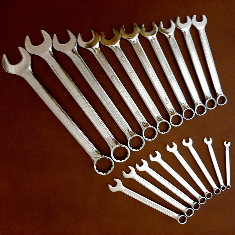 مجموعه 18 عددی آچار یک سر تخت یک سر رینگی توسن مدل TI-101-S18