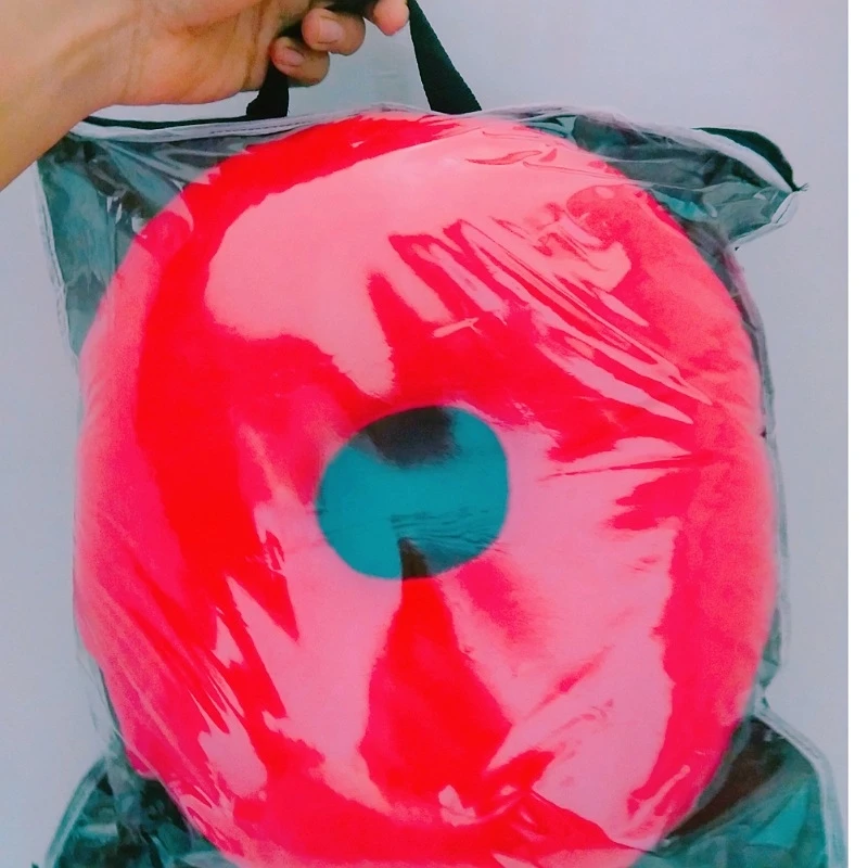 عکس شماره 3 : بالشتک زیر دستی خودرو مدل with box