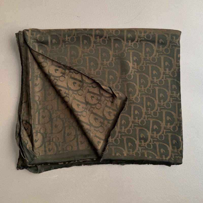 شال زنانه مدل نخ ژاکارد مهمانی مجلسی سبک و لطیف