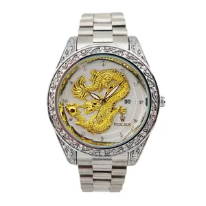 ساعت مچی عقربه‌ای مردانه مدل دراگون اژدها حکاکی شده تقویمدار Rlx-162