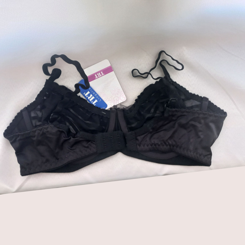 ست شورت و سوتین زنانه تیریتی مدل اتوبانی خاص