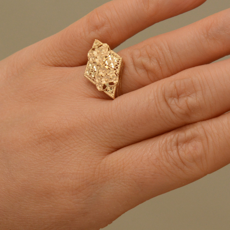 انگشتر طلا 18 عیار زنانه طلای مستجابی مدل فلاور کد 86541 سایز 53