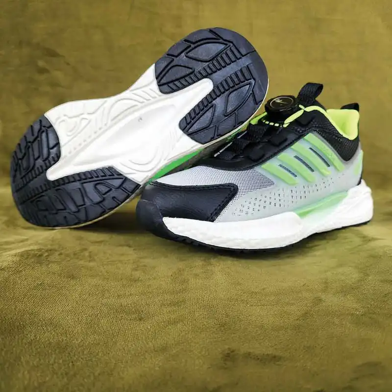 کفش مخصوص پیاده روی بچگانه مدل WKQ-AdiQ-GrQQQ-138001