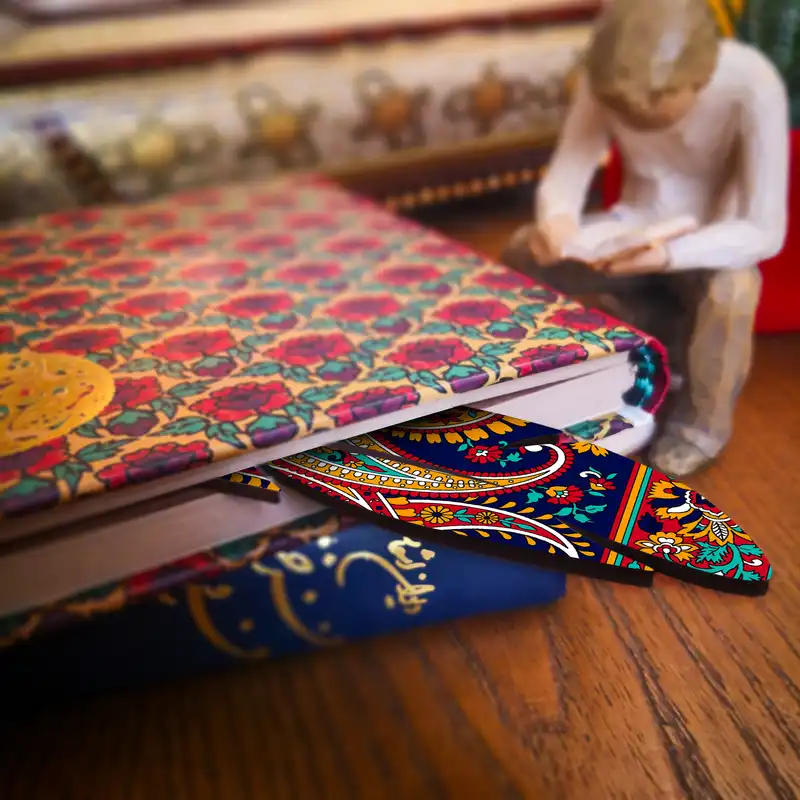 نشانگر کتاب لوکسینو مدل پر طرح کاشی ایرانی مجموعه 2 عددی