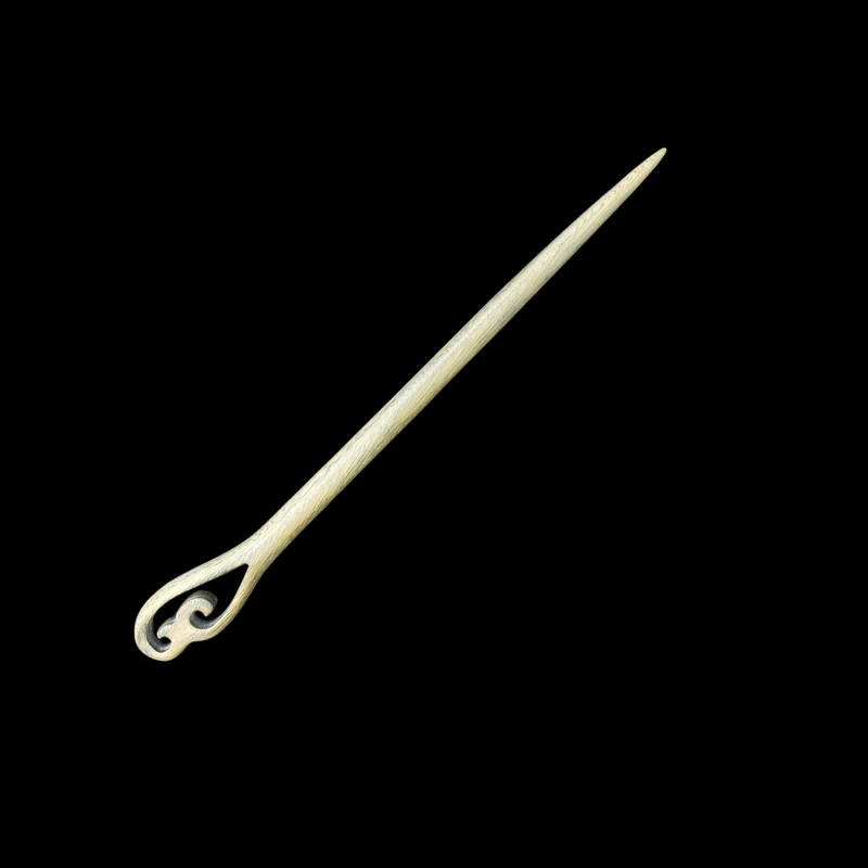 گیره مو زنانه مدل کانزاشی چوبی KCH444