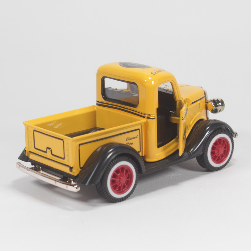 ماشین بازی مدل کلاسیک کد 0562