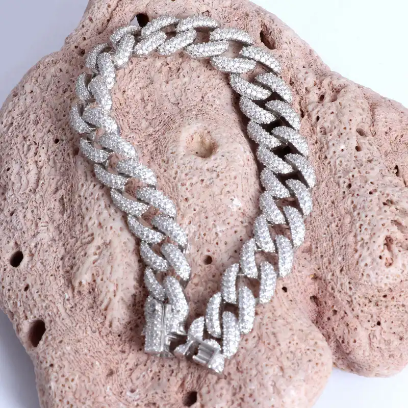 دستبند نقره زنانه مدل AMT_D033