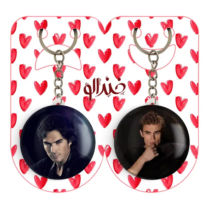 جاکلیدی خندالو مدل کلاوس و کارولاین و دیمون خاطرات یک خون آشام The Vampire Diaries کد 2028420267 مجموعه 2 عددی