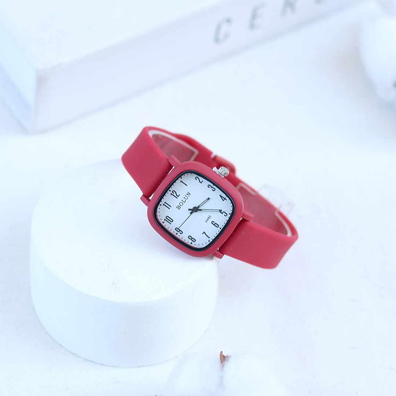 ساعت مچی عقربه ای دخترانه بولون مدل 5892L