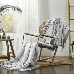 پتو ازدیلک مدل Leopard سایز 150×200 سانتی متر