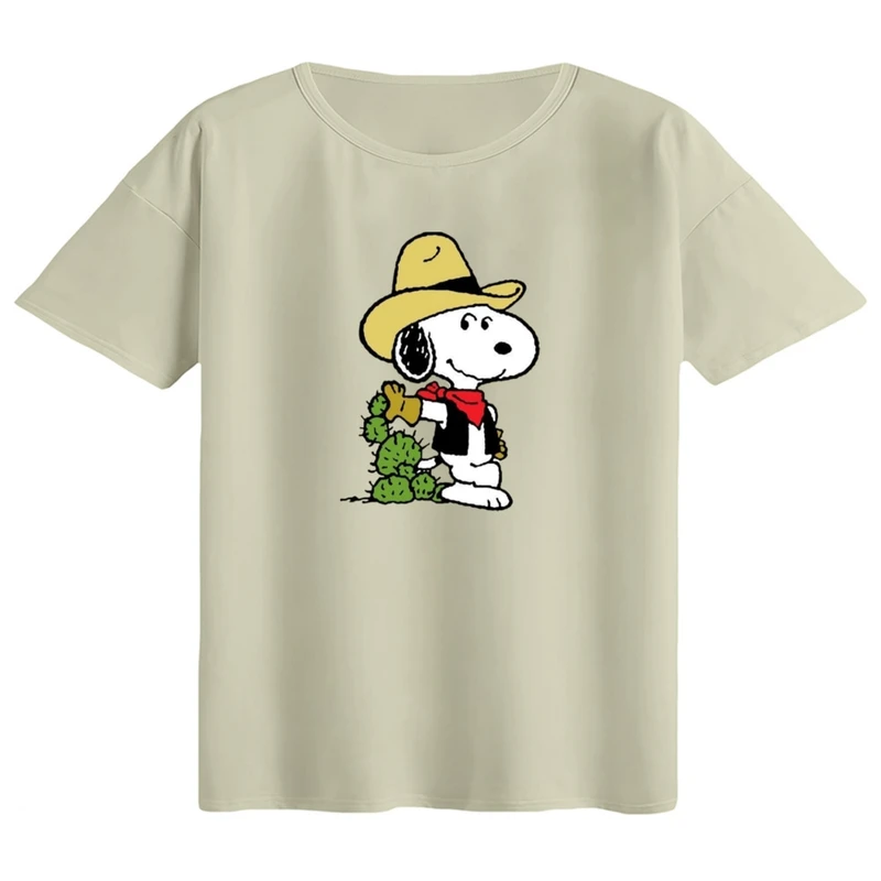 تی‌شرت اورسایز آستین کوتاه زنانه مدل باکسی طرح اسنوپی کد ۶۱