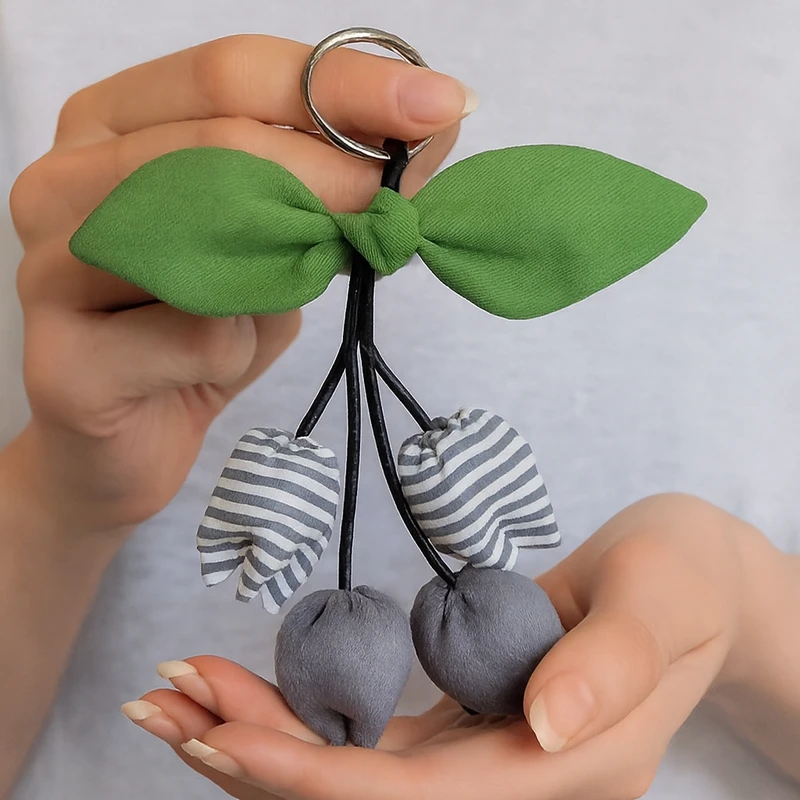 عکس شماره 2 : جاکلیدی دستی الیزاسوینگ کد dastsazi_00