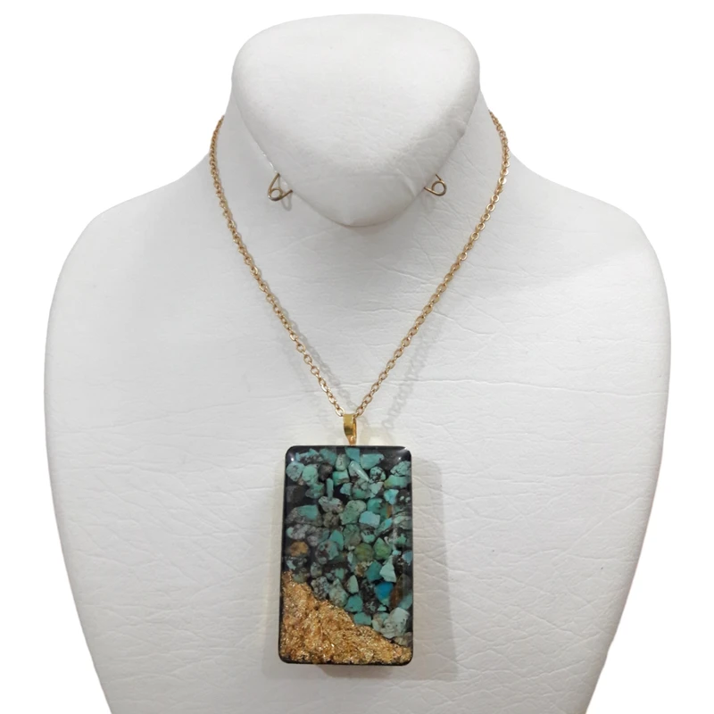 گردنبند زنانه مدل فیروزه و ورق طلا قالب مستطیل