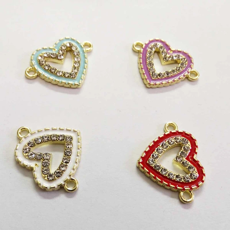 آویز دستبند دخترانه مدل  قلب رویایی نگین دار کد 9201 بسته 5 عددی