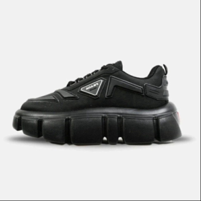 کفش روزمره زنانه مدل lohorpradamesh