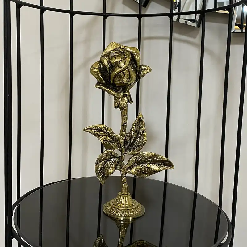 دکوری برنجی مدل گل102054