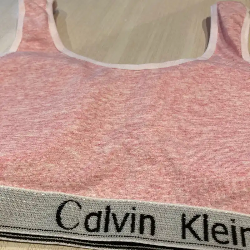 نیم تنه ورزشی زنانه مدل ای کد 1