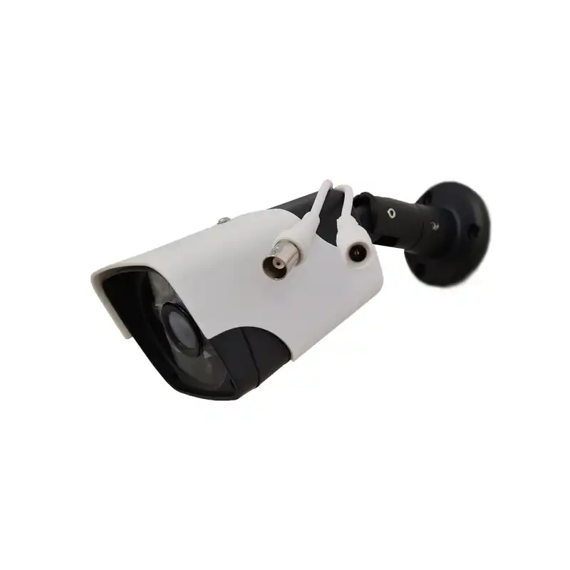 دوربین مداربسته آنالوگ مدل bm106 2cd warmlight 2053 hs