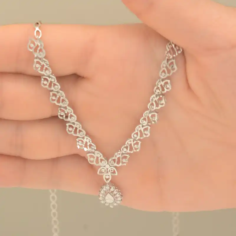 نیم ست طلا 18 عیار زنانه طلای مستجابی کد 006