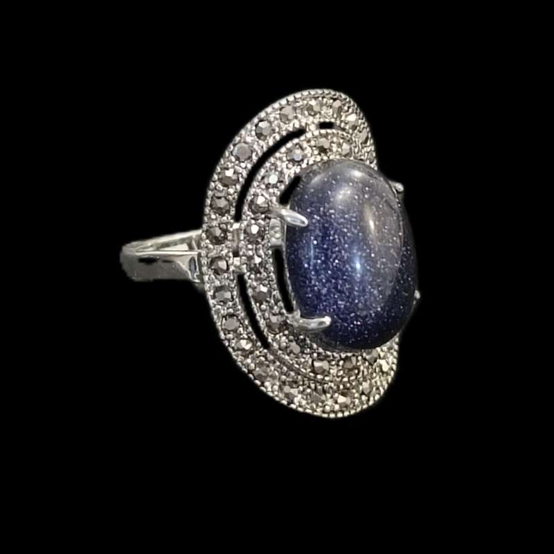 انگشتر زنانه مدل سلطنتی نگین دار انگشتر زنانه مدل سلطنتی نگین دار