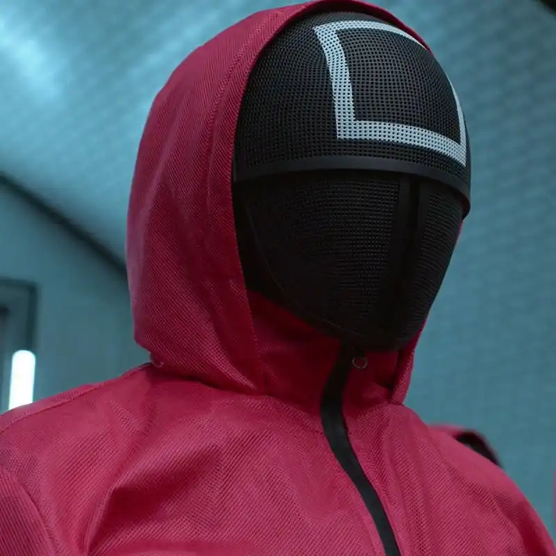 ماسک ایفای نقش مدل اسکویید گیم طرح مربع