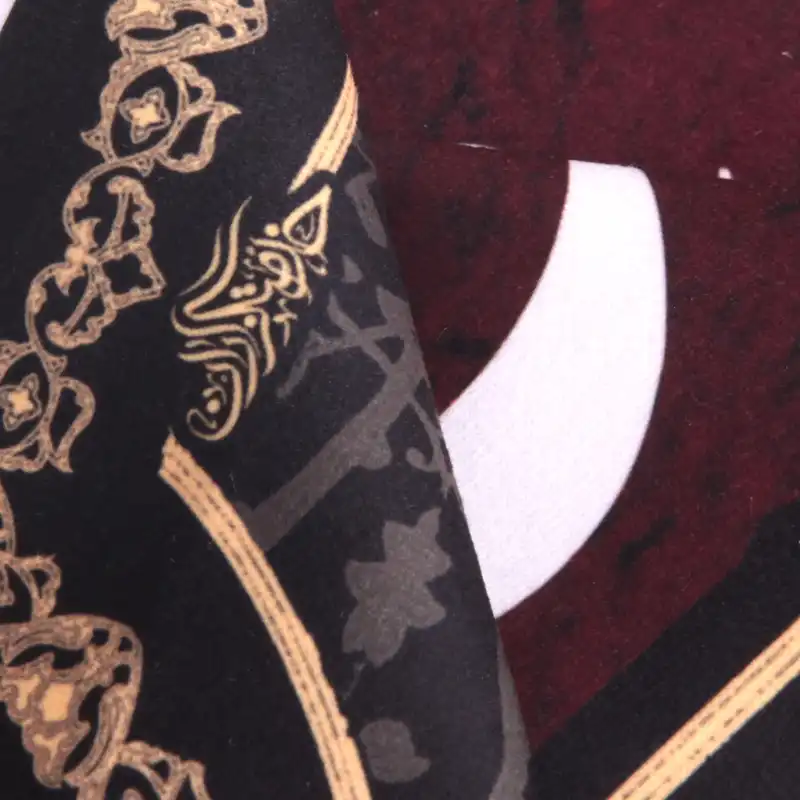 پرچم خدمتگزاران مدل کتیبه محرم طرح نجات اهل عالم با حسین است کد 40002322