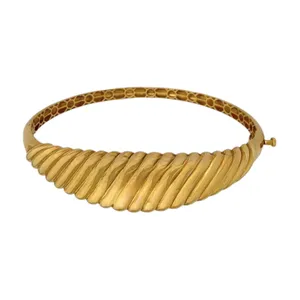 دستبند النگویی طلا کم اجرت 18 عیار زنانه کرابو کد Ko17