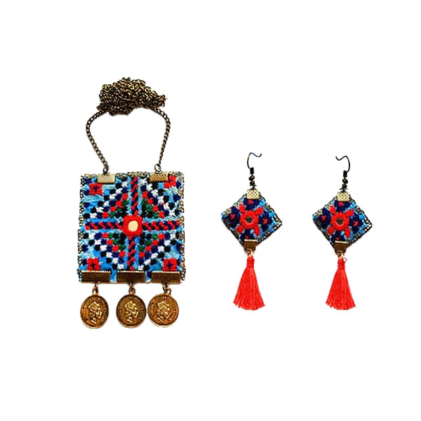 ست گردنبند و گوشواره سوزن دوزی کد E5