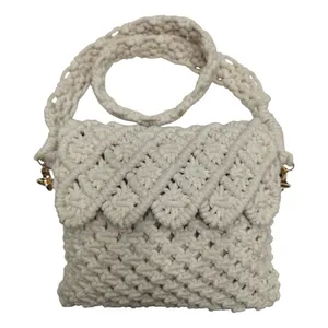 کیف رودوشی بافتنی مدل مکرومه