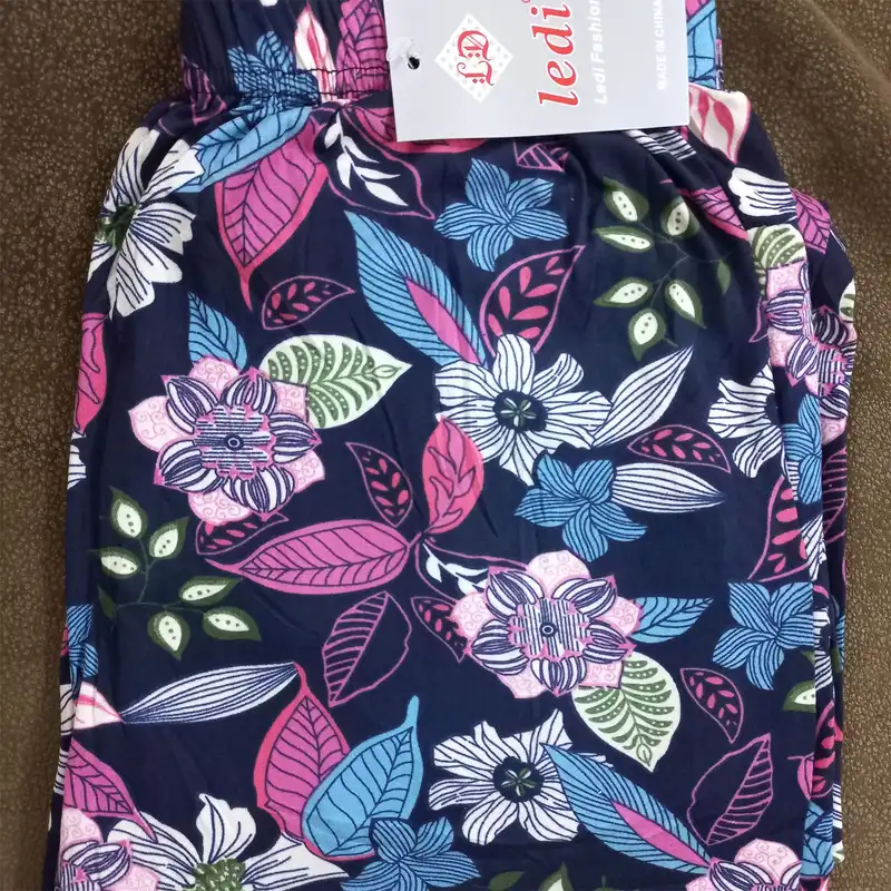 شلوار زنانه لیدی مدل leaf bluvio رنگ سرمه ای