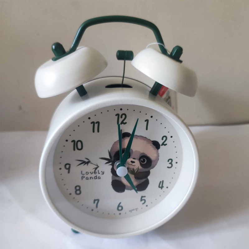 ساعت رومیزی ژونگ یی ژوان مدل زنگ دار طرح پاندا