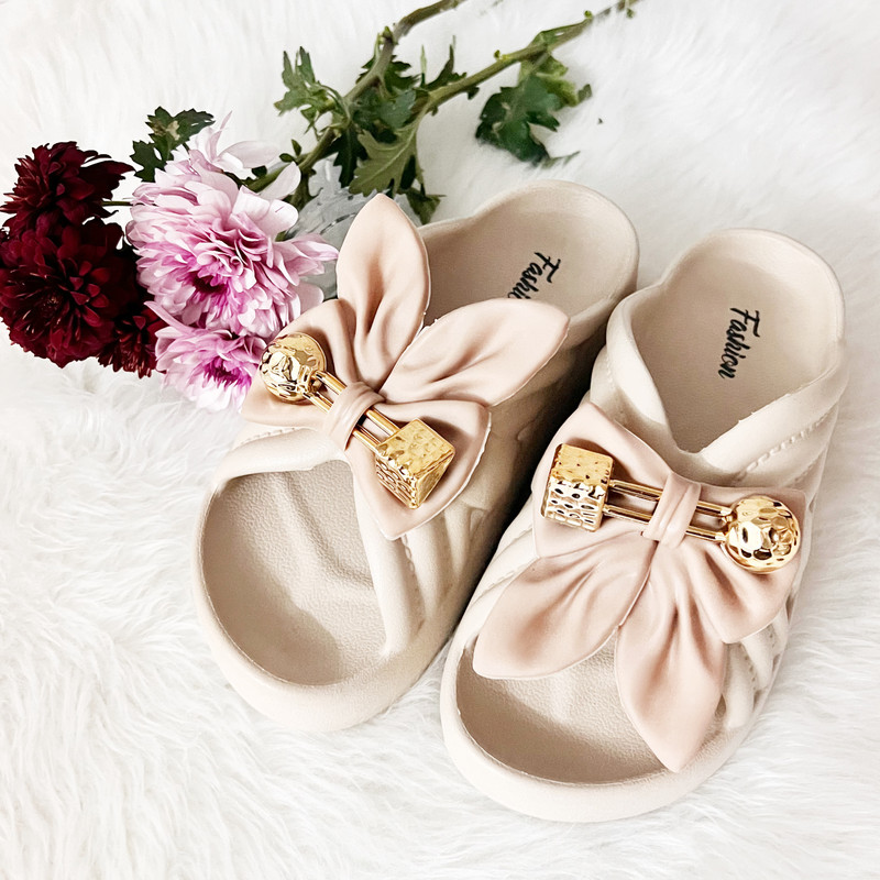 دمپایی زنانه پاپا مدل آیناز کد 222