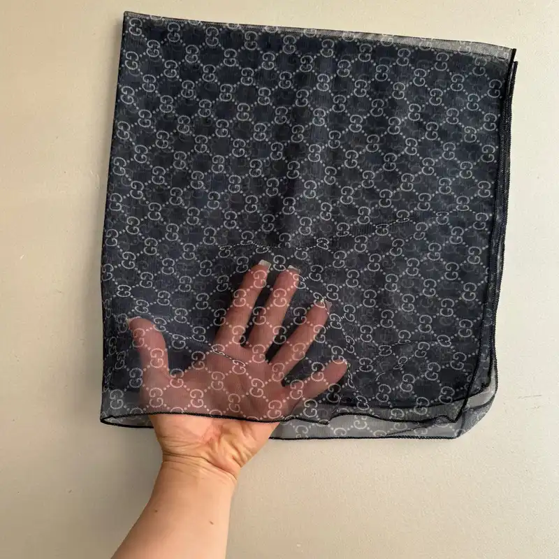 روسری زنانه مدل مینی توری زنجیری ریز کد 2