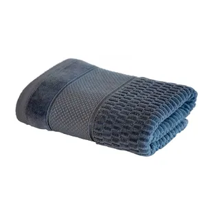 حوله حمام لایکو مدل ریسمان سایز 90x150 سانتیمتر 