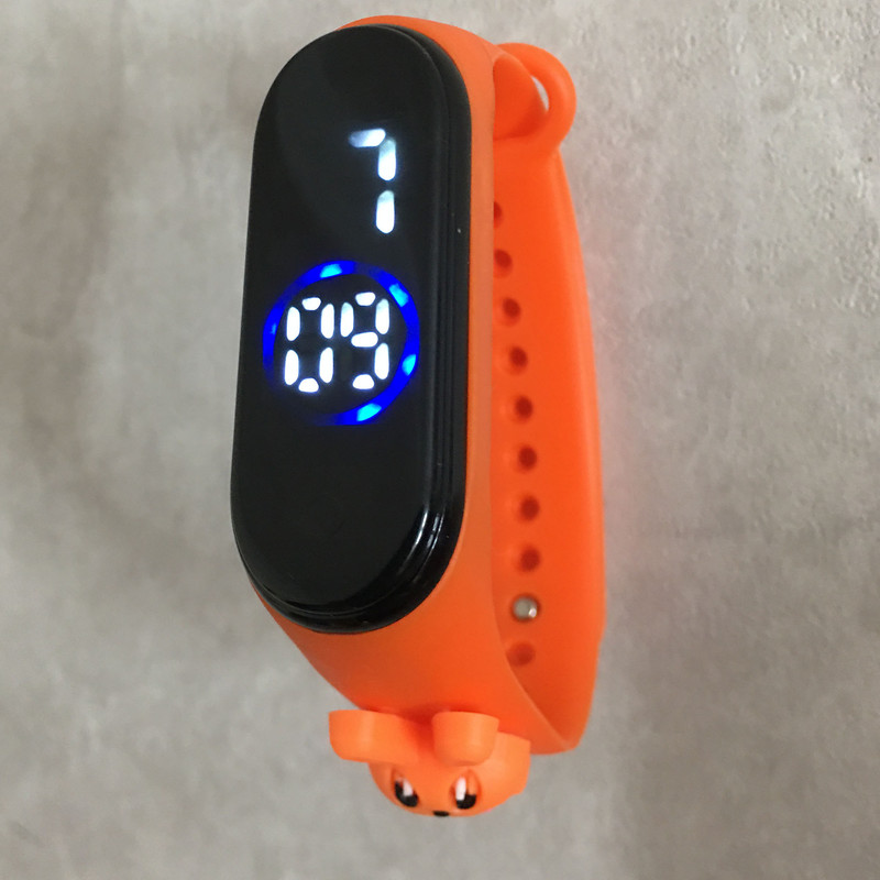 ساعت مچی دیجیتال مدل ضد آب سیلیکونی خرگوش فانتزی کد بانی W B ORE ساعت مچی دیجیتال مدل ضد آب سیلیکونی خرگوش فانتزی کد بانی W B ORE