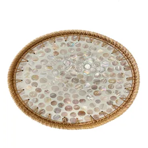 سینی بدون دسته مدل راتان طرح صدف کد ۰۸ سایز ۲۸*۲۸ سانتی متر